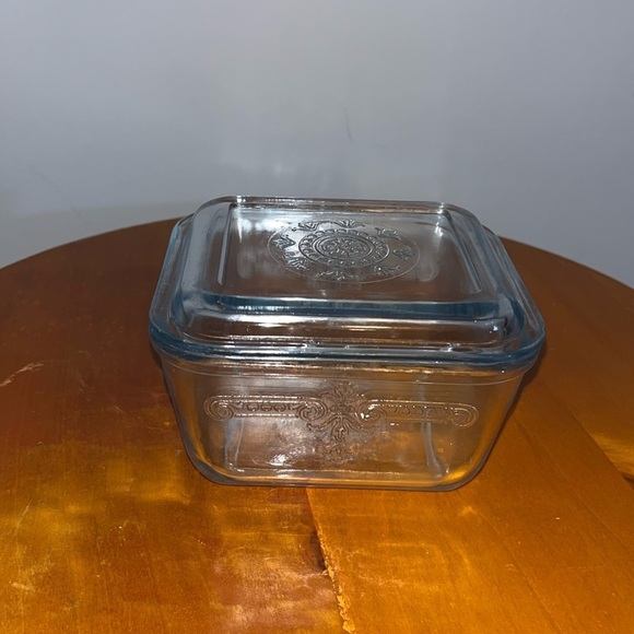 Fire King Sapphire Blue Philbe Refrigerator Dish - Picture 1 of 6